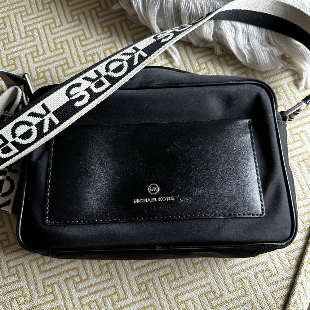Michael Kors camera cross body bag